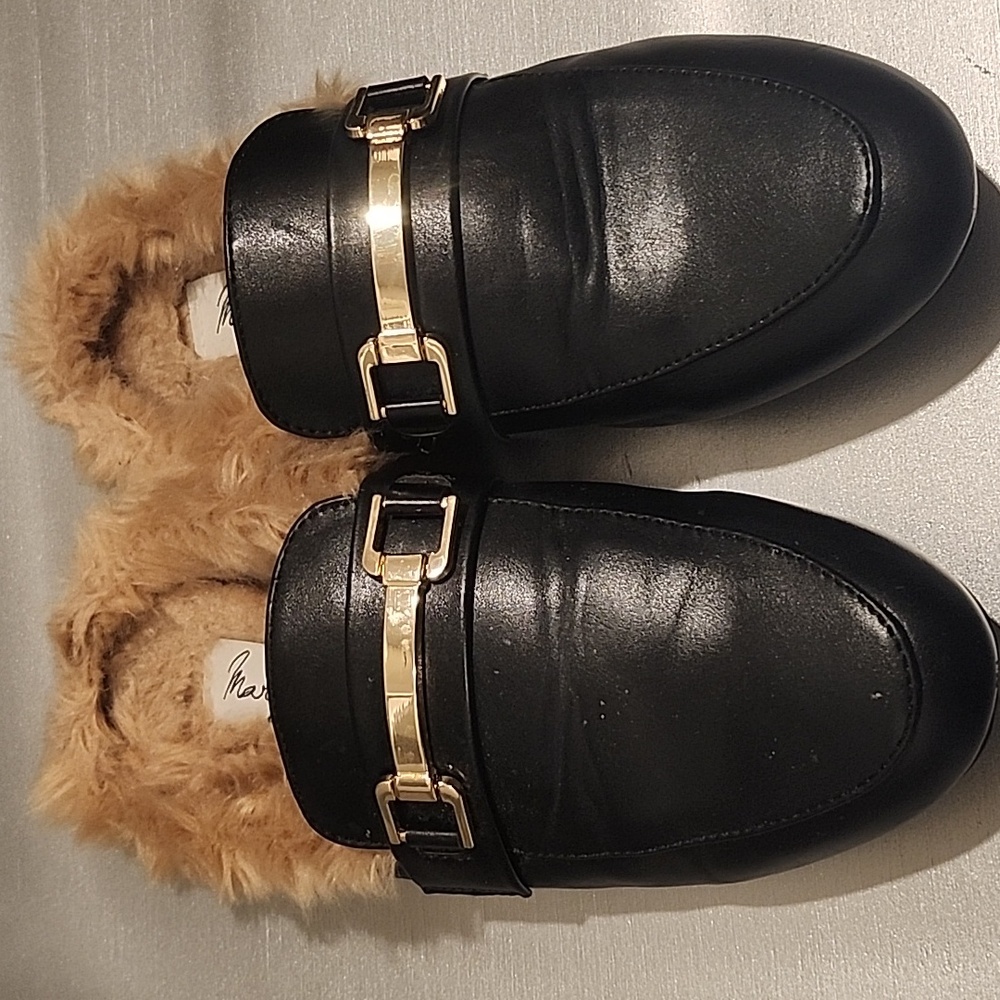 Black Faux Leather Fur-Lined Slip On Loafers with Gold Hardware Size 6.5